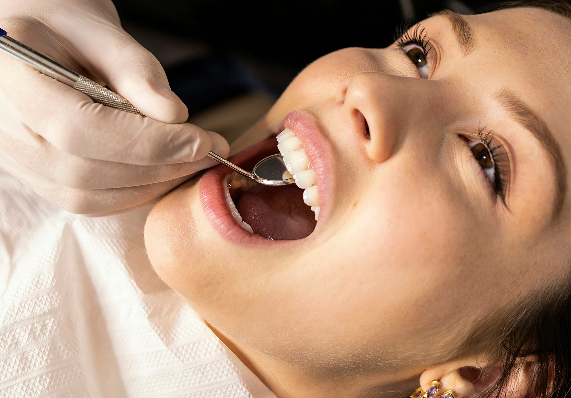 Dr. Monica Gobran & Associates pecializing in Implants, Invisalign, and Sleep Apnea | Emergency Dental Clinic: Common Underlying Issues of Tooth Pain