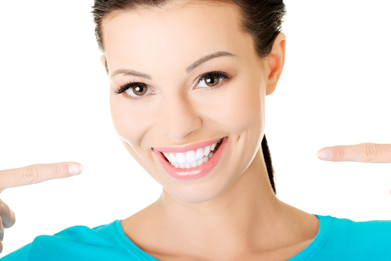 Teeth Whitening for Sensitive Teeth Guide
