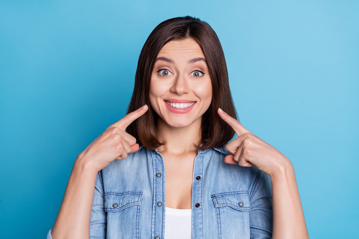 Teeth Whitening for Sensitive Teeth Guide